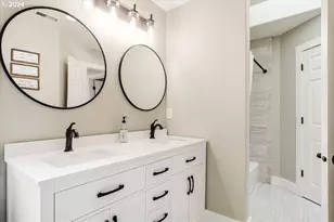 18389 S Winnifred Ave, Molalla, OR 97038 - Photo 32