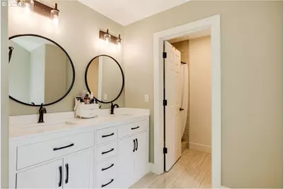 18389 S Winnifred Ave, Molalla, OR 97038 - Photo 26