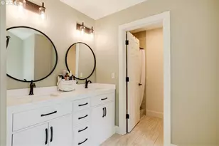 18389 S Winnifred Ave, Molalla, OR 97038 - Photo 26