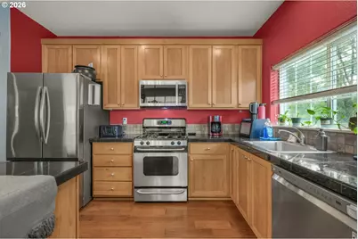 22836 SW Forest Creek Dr #201, Sherwood, OR 97140 - Photo 6