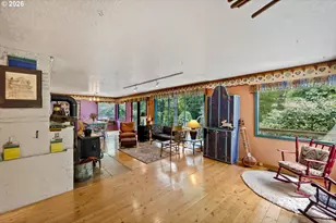 10548 NW Skyline Blvd, Portland, OR 97231 - Photo 14
