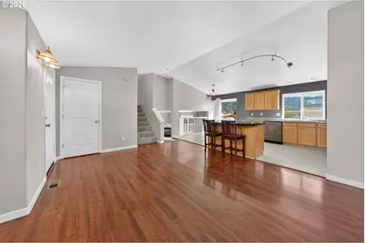 209 NE Rose Ridge Dr, Winston, OR 97496 - Photo 6