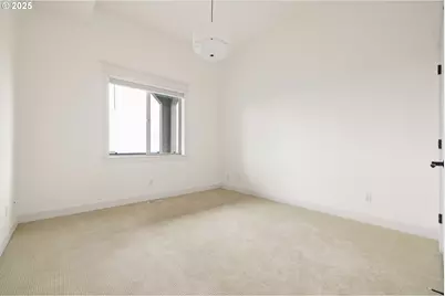 4023 NW Sunset Cir, Portland, OR 97229 - Photo 36