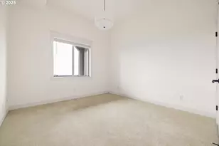 4023 NW Sunset Cir, Portland, OR 97229 - Photo 36