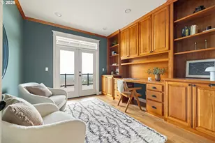 4023 NW Sunset Cir, Portland, OR 97229 - Photo 14