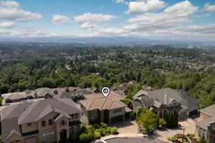 4023 NW Sunset Cir, Portland, OR 97229 - Photo 2