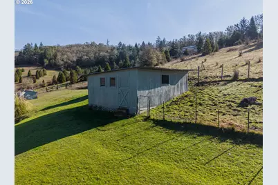 481 Strader Rd, Roseburg, OR 97470 - Photo 40