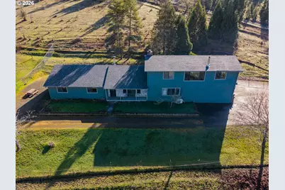 481 Strader Rd, Roseburg, OR 97470 - Photo 4