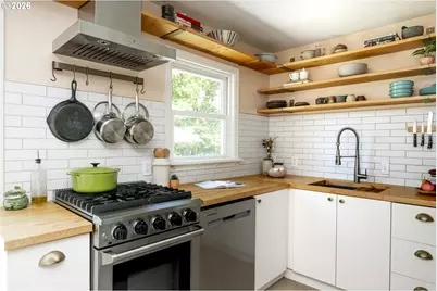 6235 NE Alberta St, Portland, OR 97218 - Photo 12