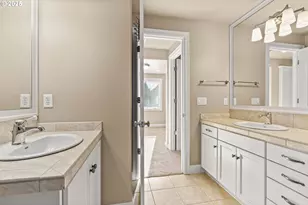 1163 Cedar Ridge Dr, Eugene, OR 97401 - Photo 40