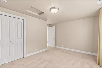 1163 Cedar Ridge Dr, Eugene, OR 97401 - Photo 38