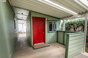 3355 N Delta Hwy, Eugene, OR 97408 - Photo 30