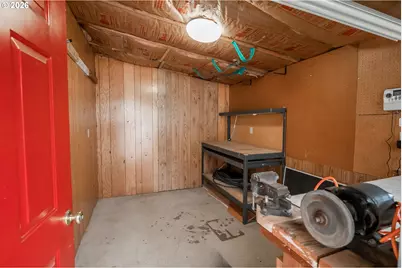 3355 N Delta Hwy #164, Eugene, OR 97408 - Photo 32