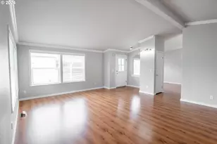 3355 N Delta Hwy, Eugene, OR 97408 - Photo 10