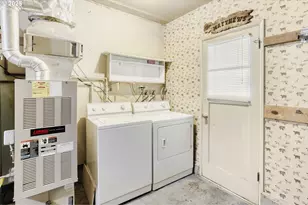 1629 Newport Way, Woodburn, OR 97071 - Photo 10