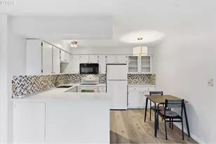 2005 Tibbetts Dr, Longview, WA 98632 - Photo 18