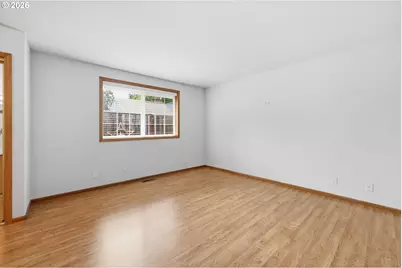 1140 Molly Ln, Eugene, OR 97404 - Photo 22