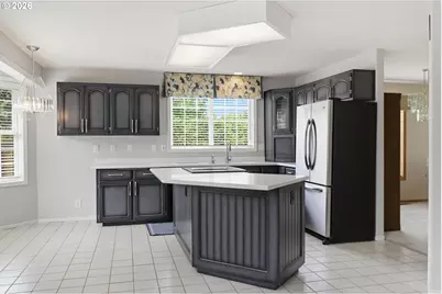 1140 Molly Ln, Eugene, OR 97404 - Photo 14
