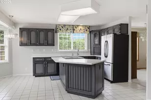 1140 Molly Ln, Eugene, OR 97404 - Photo 14