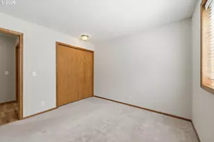 1140 Molly Ln, Eugene, OR 97404 - Photo 24