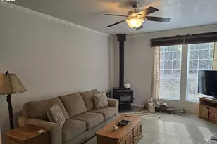 125220 Cappy Ct, Crescent Lake, OR 97733 - Photo 12