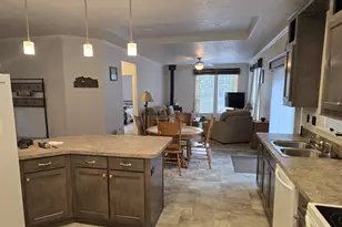 125220 Cappy Ct, Crescent Lake, OR 97733 - Photo 10