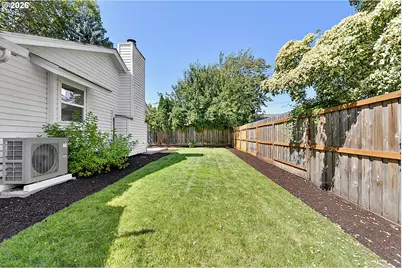 1633 Holly Ave, Eugene, OR 97408 - Photo 32