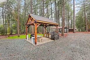 372 Thornbrook Dr, Merlin, OR 97532 - Photo 30