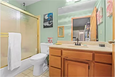 372 Thornbrook Dr, Merlin, OR 97532 - Photo 24