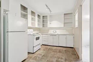 8234 NE Webster St, Portland, OR 97220 - Photo 14