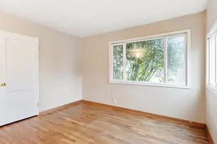 8234 NE Webster St, Portland, OR 97220 - Photo 22