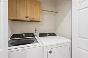 17891 SW George Ct, Beaverton, OR 97078 - Photo 18
