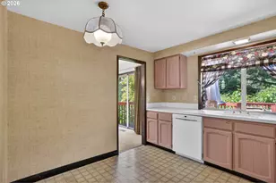 14870 SW Bonnie Brae St, Beaverton, OR 97007 - Photo 12