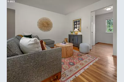 6807 NE Broadway, Portland, OR 97213 - Photo 4