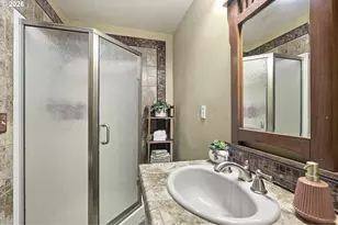 69881 E Alpine North Ct, Rhododendron, OR 97049 - Photo 22
