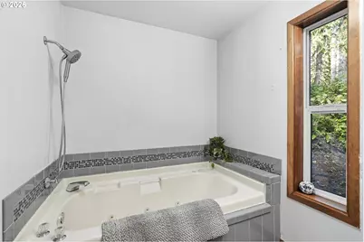 69881 E Alpine North Ct, Rhododendron, OR 97049 - Photo 20
