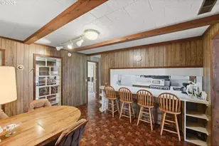 474 N Wasson St, Coos Bay, OR 97420 - Photo 6