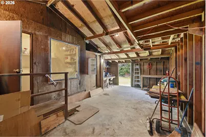 474 N Wasson St, Coos Bay, OR 97420 - Photo 18