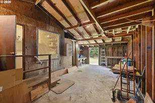 474 N Wasson St, Coos Bay, OR 97420 - Photo 18