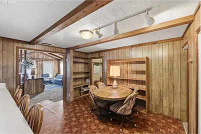 474 N Wasson St, Coos Bay, OR 97420 - Photo 8