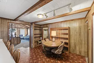 474 N Wasson St, Coos Bay, OR 97420 - Photo 8