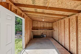 474 N Wasson St, Coos Bay, OR 97420 - Photo 24