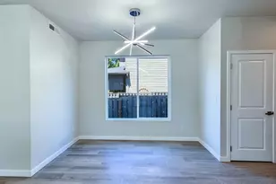 28683 SW Canyon Creek Rd S, Wilsonville, OR 97070 - Photo 4