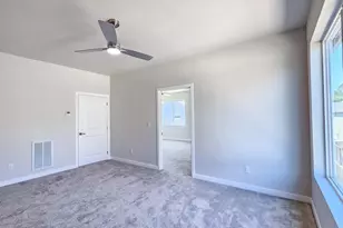 28683 SW Canyon Creek Rd S, Wilsonville, OR 97070 - Photo 20