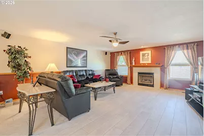 15908 SE 5th St, Vancouver, WA 98684 - Photo 8