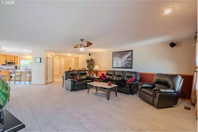 15908 SE 5th St, Vancouver, WA 98684 - Photo 10