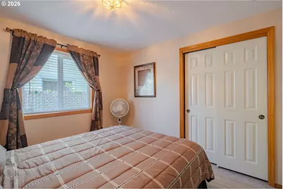 15908 SE 5th St, Vancouver, WA 98684 - Photo 28