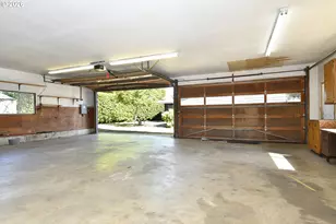 8600 SE Hood St, Clackamas, OR 97015 - Photo 30