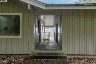 7885 NW Ridgewood Dr, Corvallis, OR 97330 - Photo 34