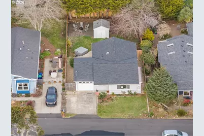 1109 SW 15th St, Lincoln City, OR 97367 - Photo 6